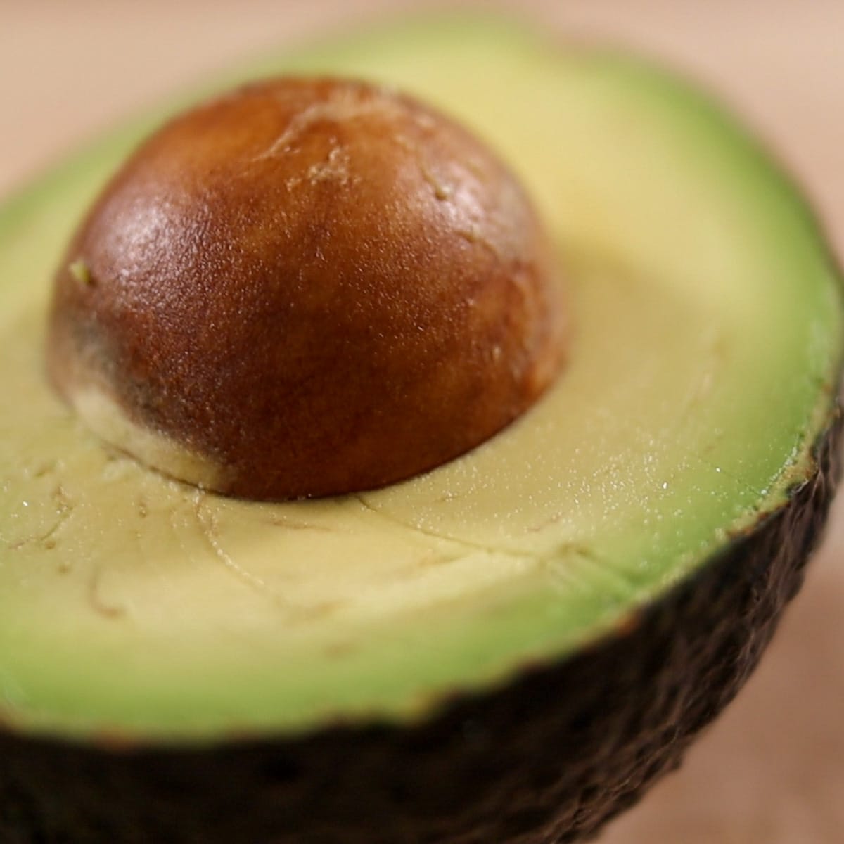how to peel an avocado
